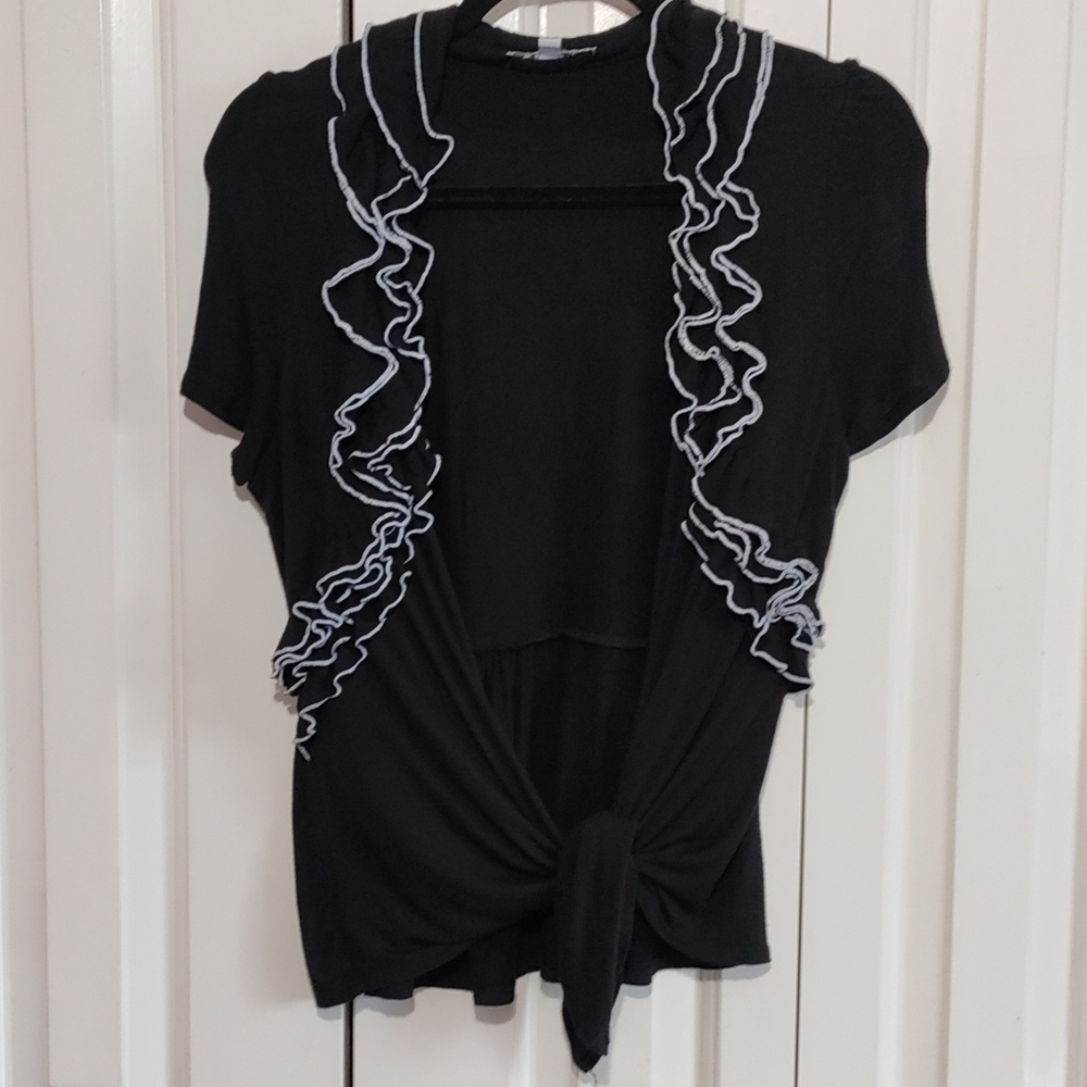 Moa Moa black short sleeve tie top large